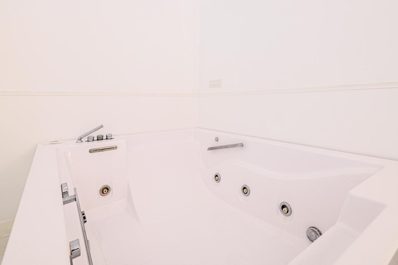 Pm3 Apartment เนเปิลส์ ภายนอก รูปภาพ